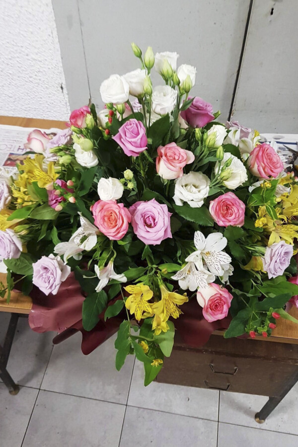 Composizione grande rose