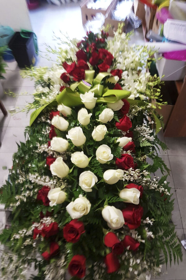 Composizione grande rose